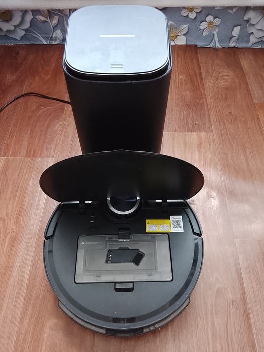 Продам робот пылесос !