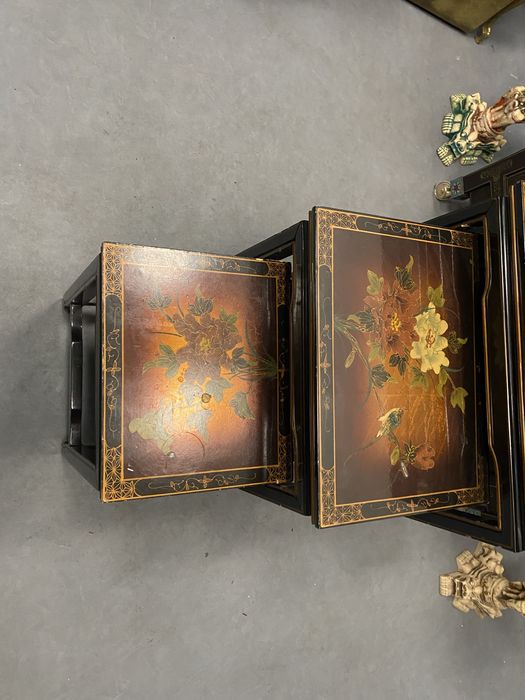 Троен сет японски маси изрисувани ръчно