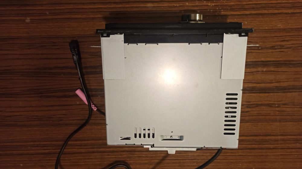 Авто радио плеър 2din JVC KW-SD70BT