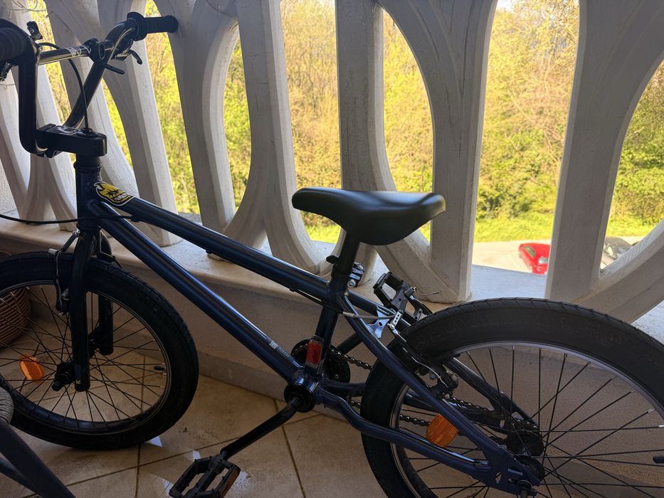 Продавам колело BMX 20