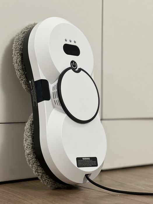 Робот мойщик окон