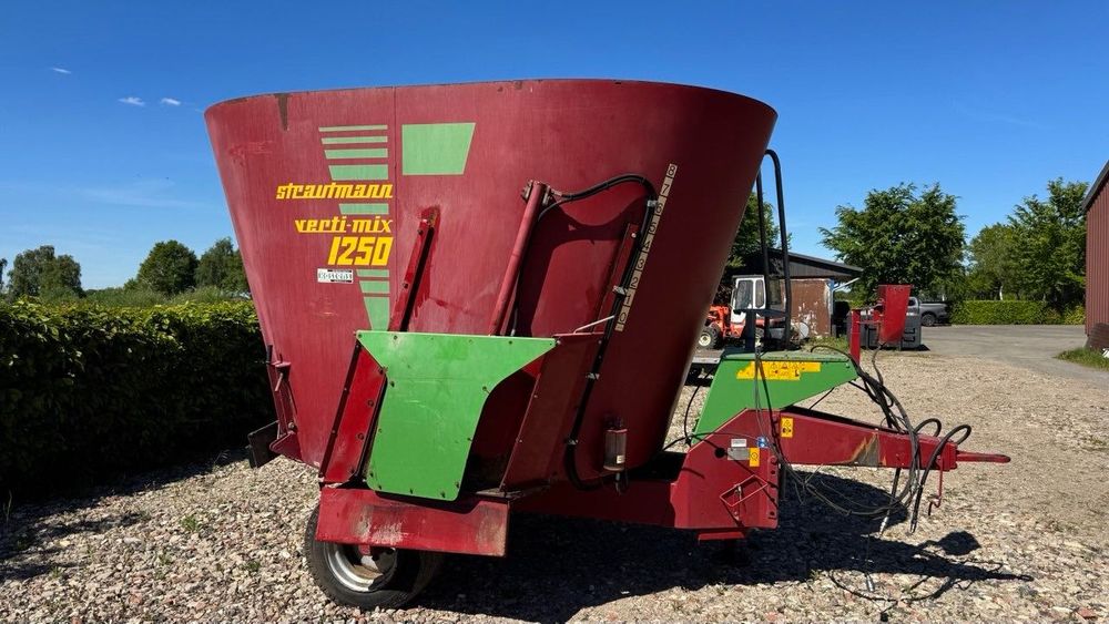 Strautmann verti-mix 1250, Yem aralashtiradigam MIXER.