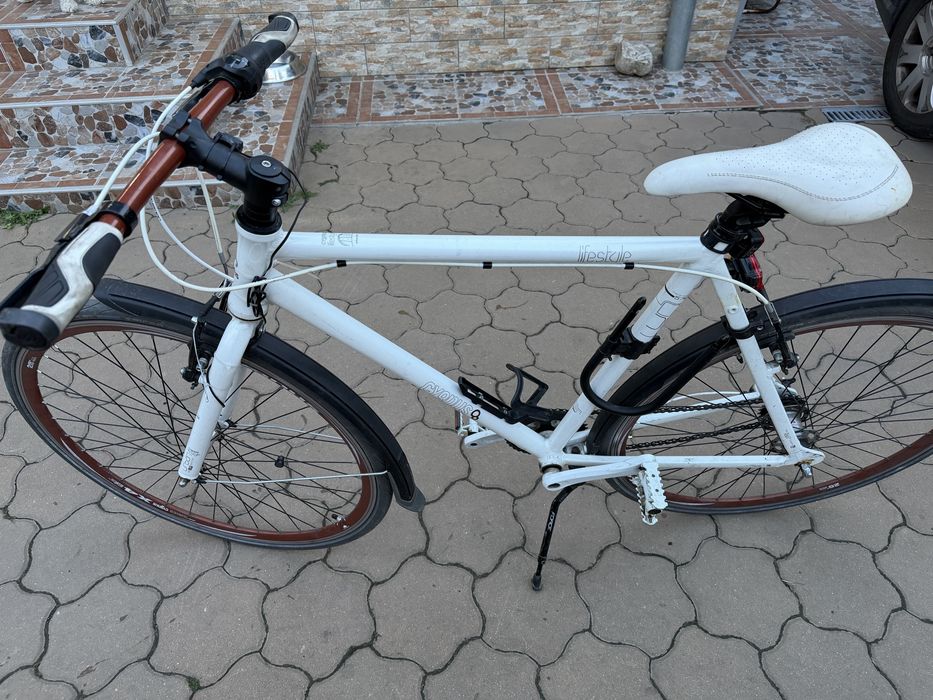 Bicicleta de vanzare