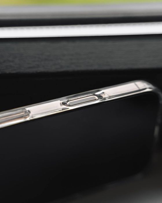 Чехил прозрачный не желтеющий для iphon