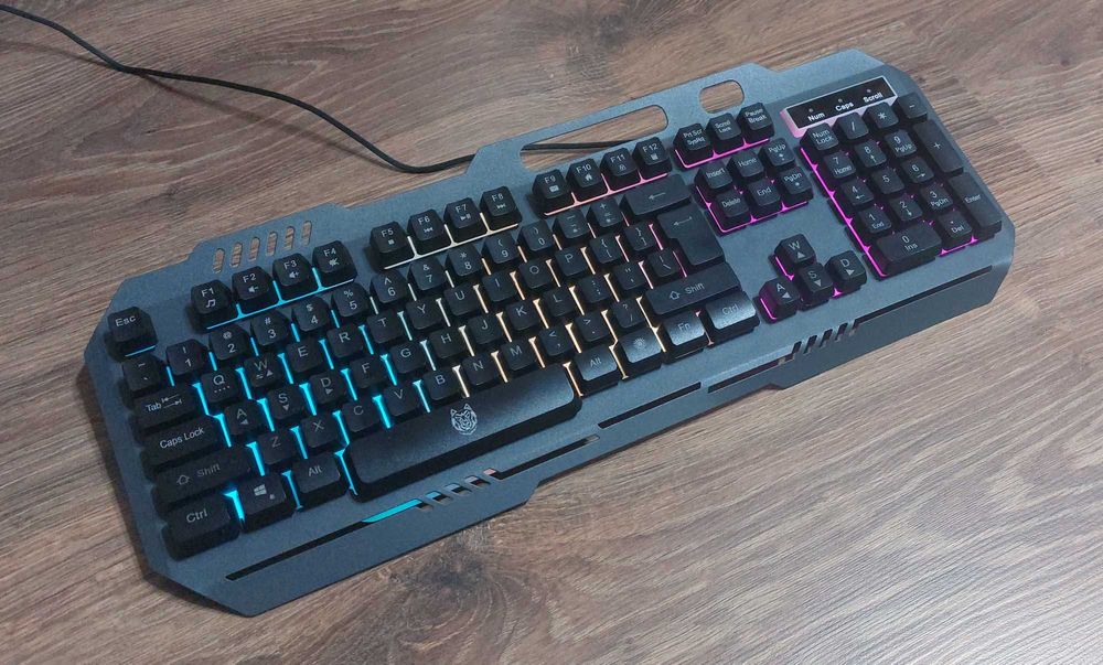 Tastatura Gaming Iluminata