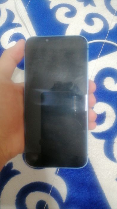 Айфон 13 синий продам или обм