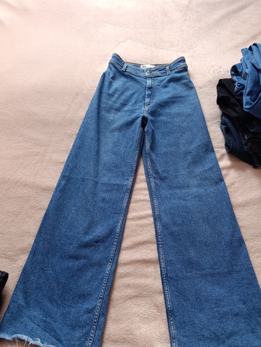 Джинсы  женские.