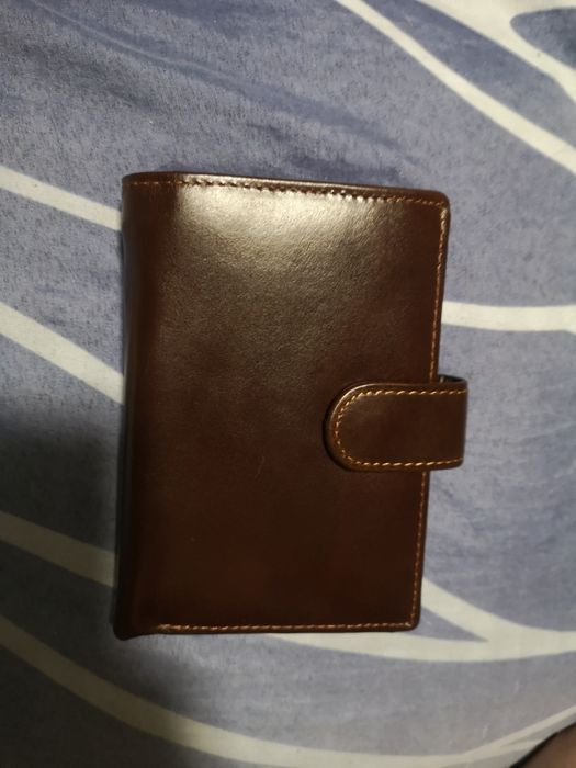 Кожаное Партмоне.