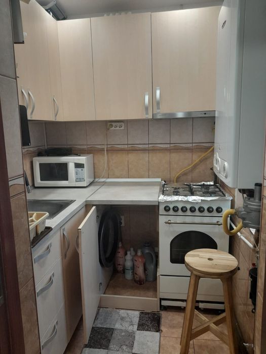 Vând/  apartament Ploiești vest 1