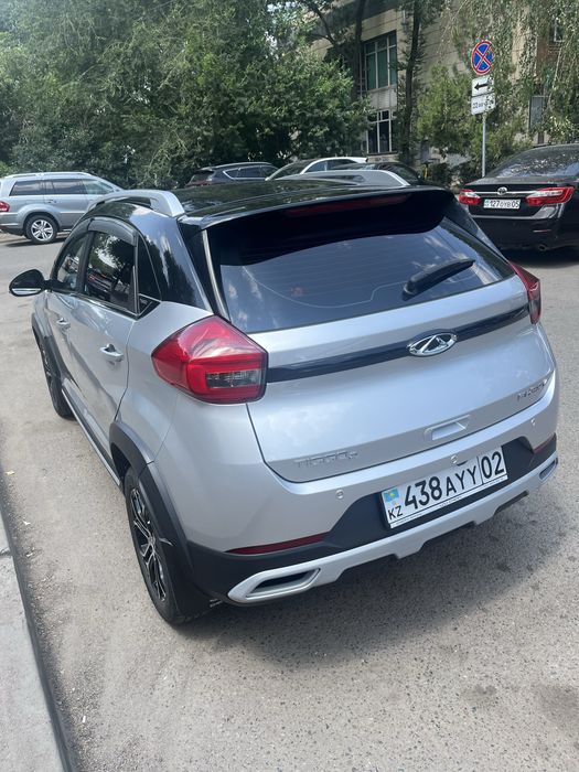 Продам автомобиль состояние отличное.