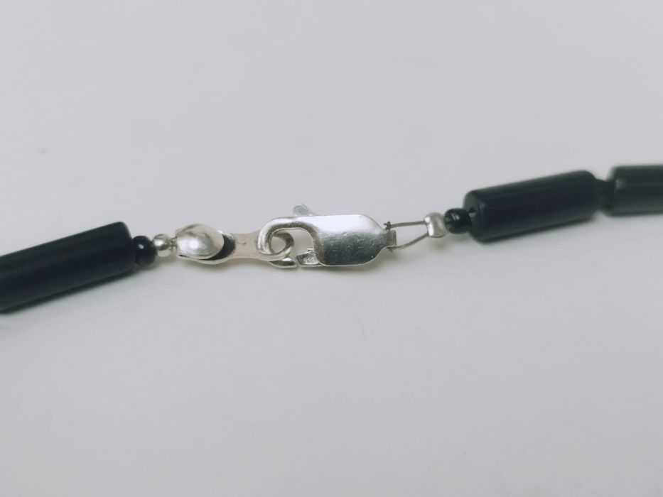 Vechi colier din argint 925 cu margele din onix negru si onix alb