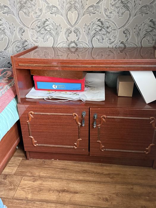 Тумба, шкафчик, комод, подставка