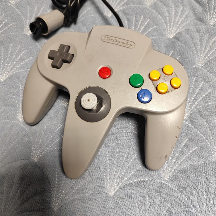 Nintendo 64 Clear Blue