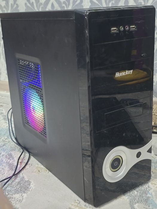 Системный блок в хорошем состоянии