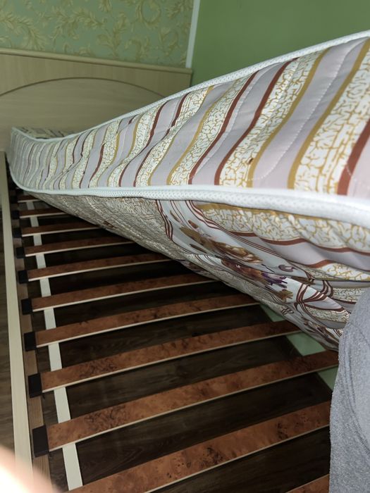 Кровать односпальная