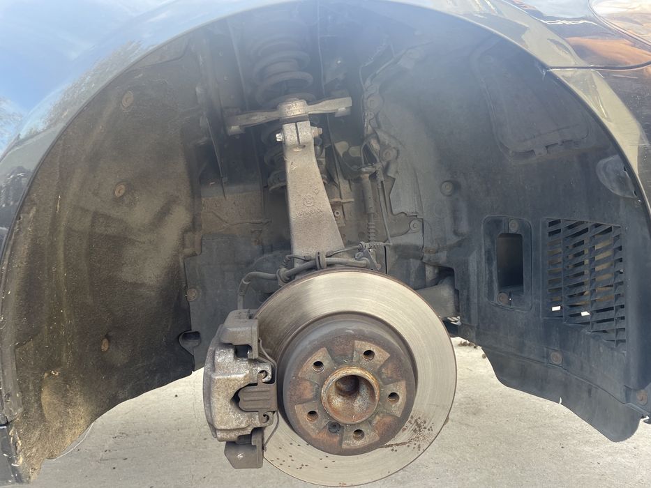 Carenaj roata stanga / dreapta fata complet BMW f10 f11