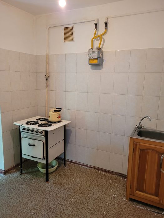 Продаётся 2-х комнатная квартира