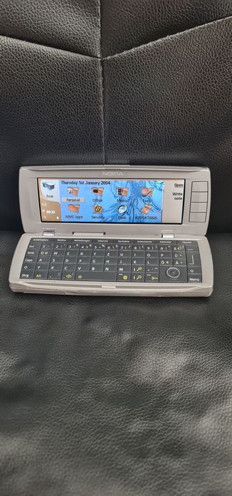 Nokia   9500  !!