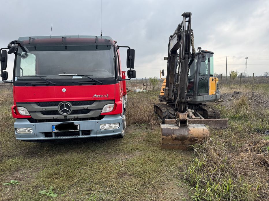 Excavator Demolari,Sapaturi,Fundatii,Evacuare moloz Nivelare Curte Strada acces.