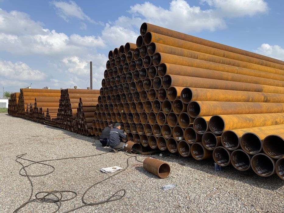 Стальная труба металлическая Д-108х5-8-10мм новая б/ш оптом изоляция