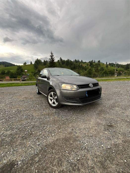 VOLKSWAGEN Polo 2011 — imagine 2