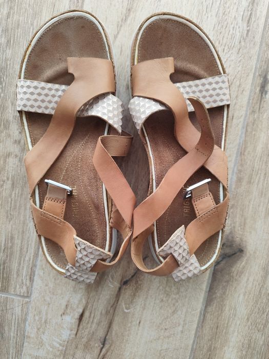 Кожени сандали Clarks 39н.