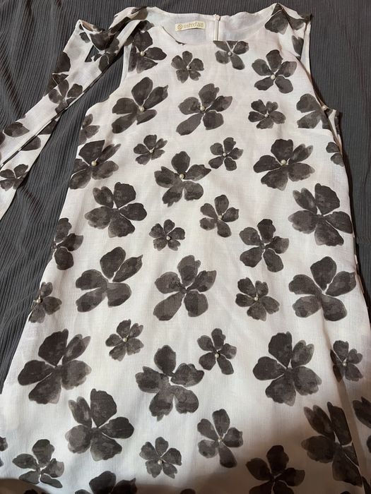 Футболки топы лонгсливы юбки