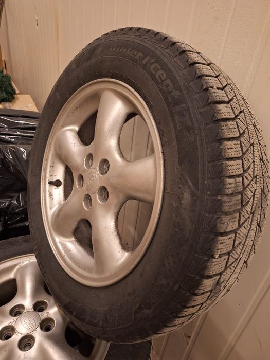Зимняя резина с дисками Subaru б/у