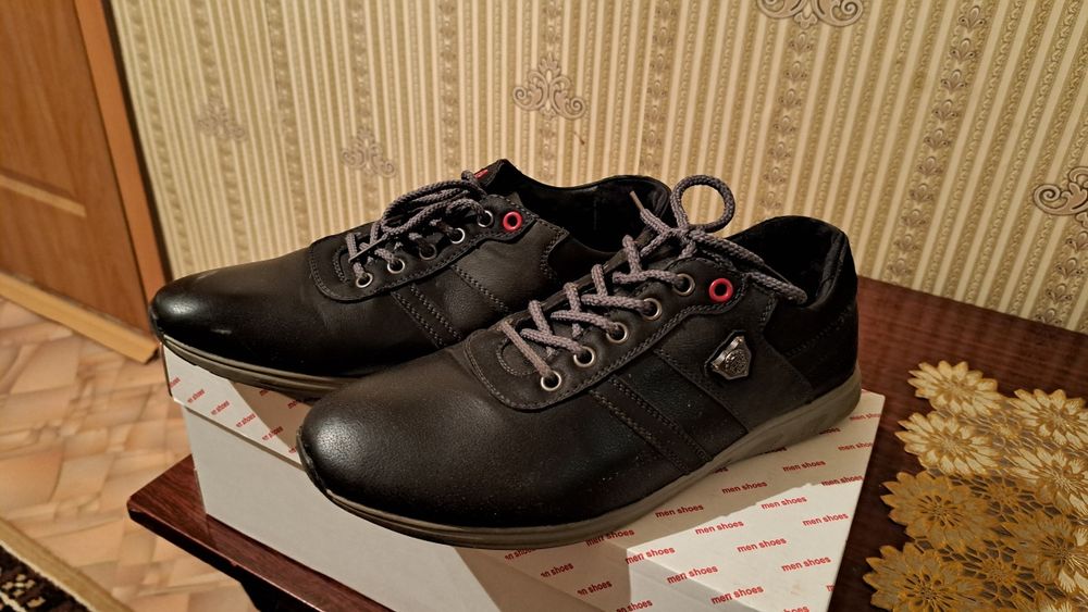 Мужские ботинки и туфли