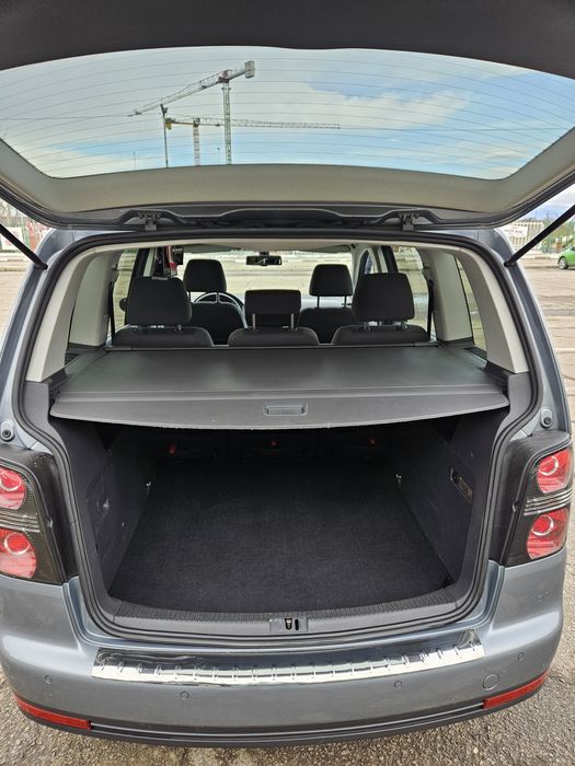 WV Touran-2.0TDI-DSG-Freestyle-146500km.-Уникат.