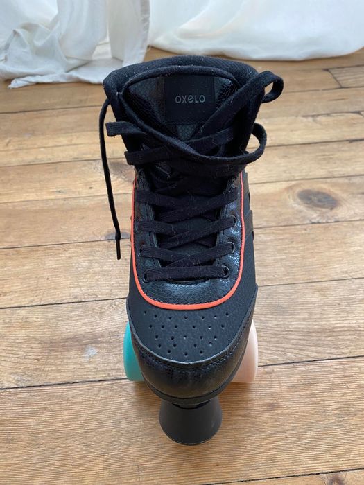 Кънки / Ролери 38 номер + каска + наколенки + сак Decathlon