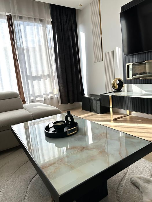 TV Конзола + Маса + Скрин