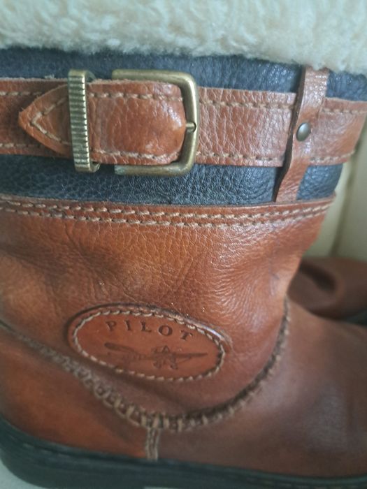 Cizme din piele naturala imblanite nr 43 impecabile