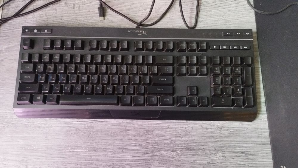 Продажа клавиатуры HyperX