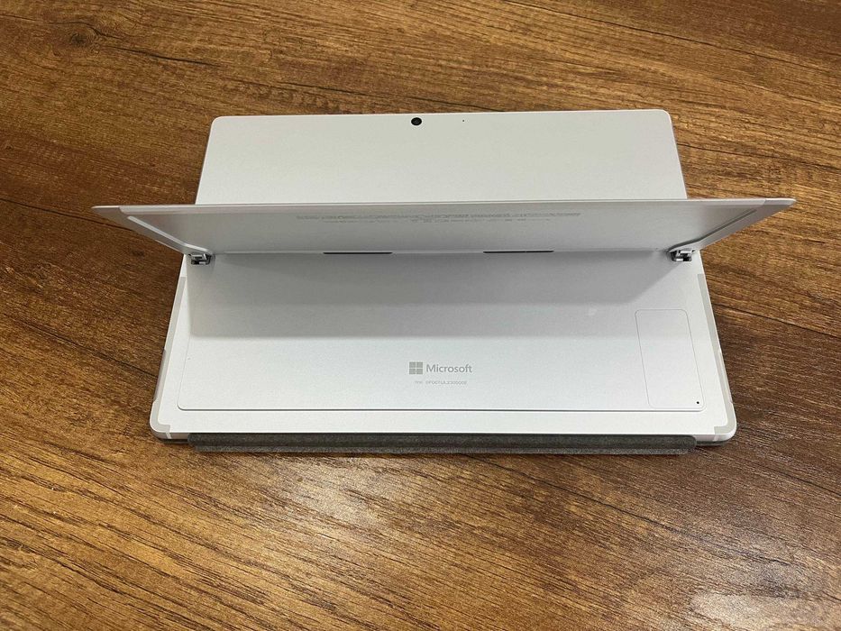 Surface Pro 9 5G (16/256 GB) + Ориг. Клавиатура