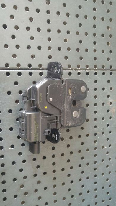 Broasca haion renault megane 3 break 846300003r 40507160