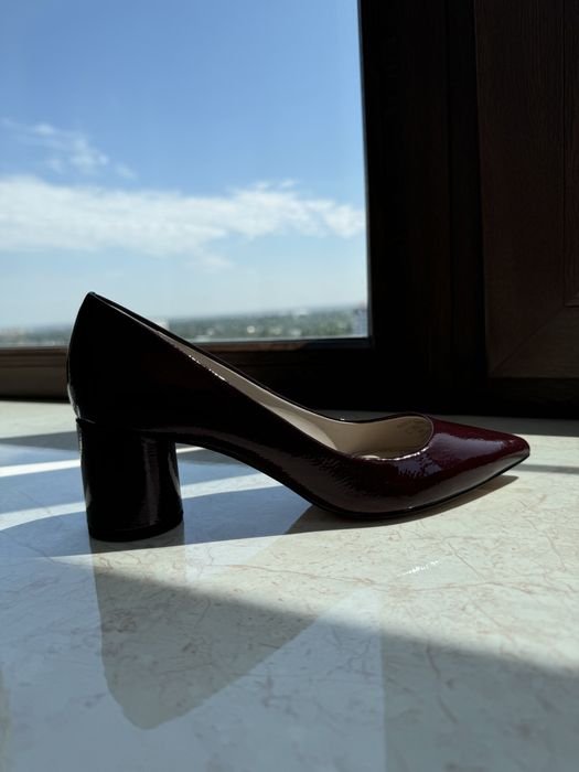 Туфли ZARA 36 размер новые