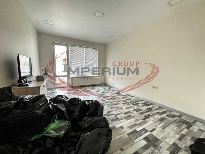 Дава се под наем Тристаен апартамент в Варна, Базар Левски - 80 кв.м за 765 € - Снимка #8