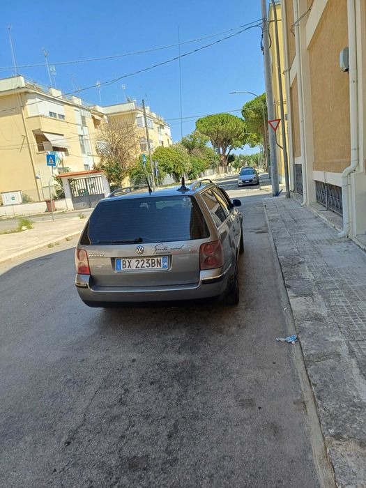 Vand Passat b5 sau dezmembrez