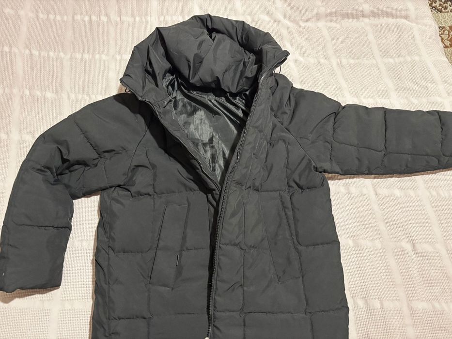 Продам пуховик зимний