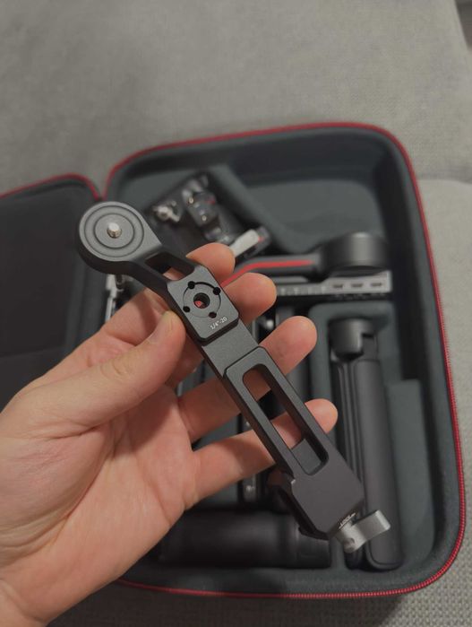 DJI RS 3 Stabilizator Gimbal + SmallRig 4197 Maner + Case