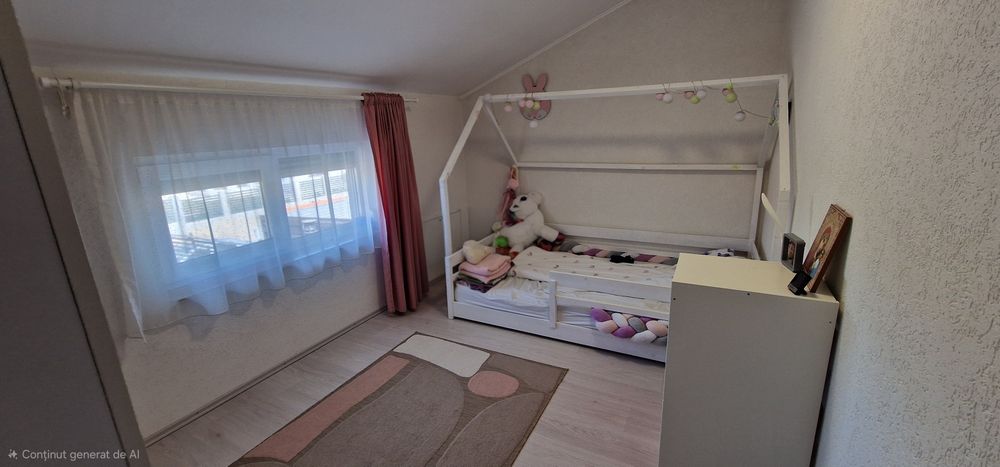 Casa tip multiplex de vanzare