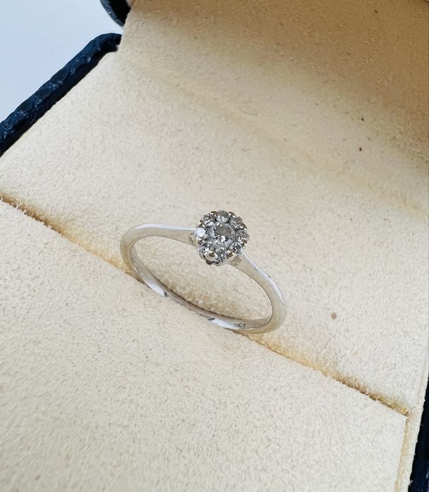 Годежен златен пръстен 0.25ct диаманти