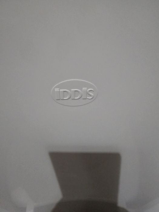 Продам отличную крышку для унитаза