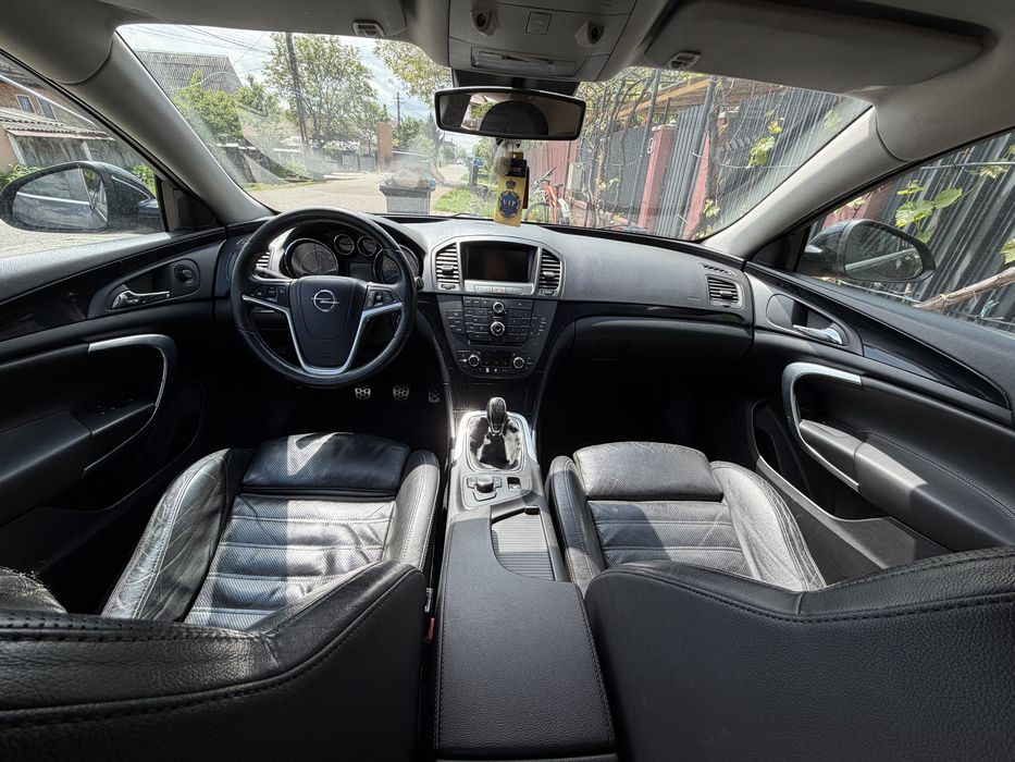 Opel Insignia 2.0 CDTI – 163 CP – 2010 – Full opțiuni