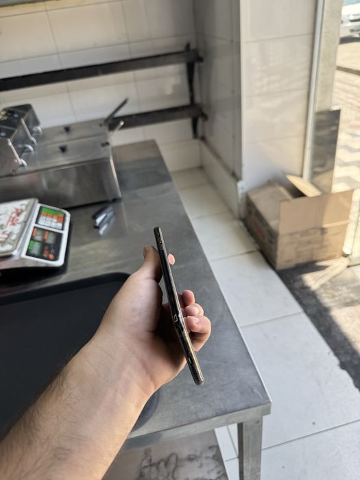 Iphone 11 pro max LLA