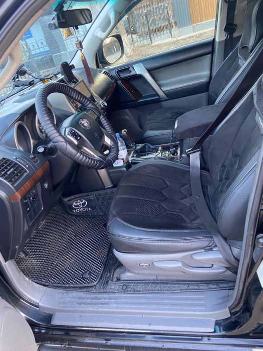 Продам Toyota Land Cruiser Prado 150