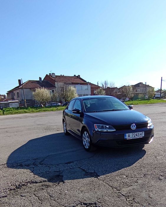 Продавам VW Jetta 2.0, 2014