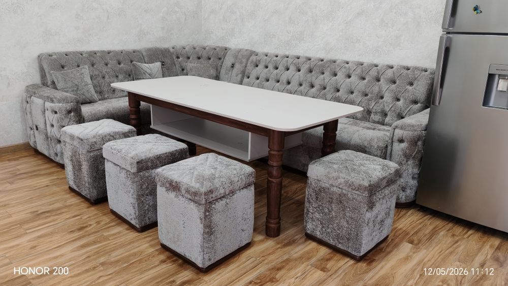 Premium Divan va ugoloklar
