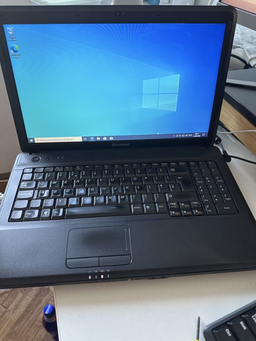 Laptop lenovo G550